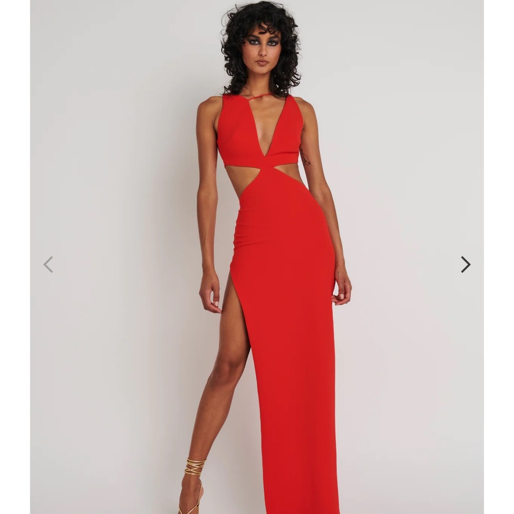 NWT- Effie Kats Eniko Gown